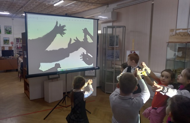 teatr tenei 4